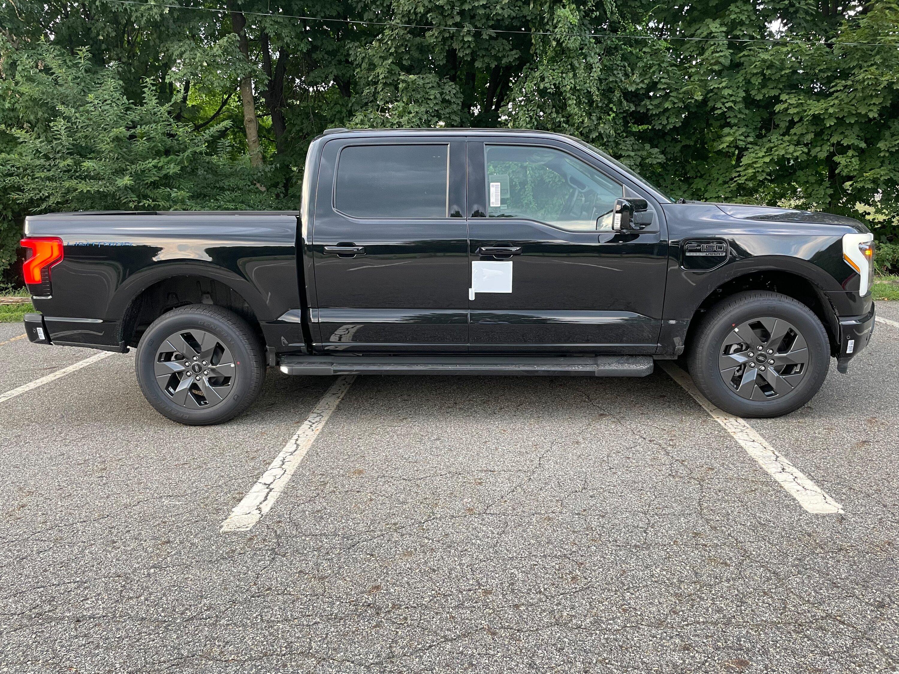 Ford F-150 Lightning 2022 F150 Lightning Lariat Extended Battery Black/Black For Sale NJ $120k OBO IMG_9504