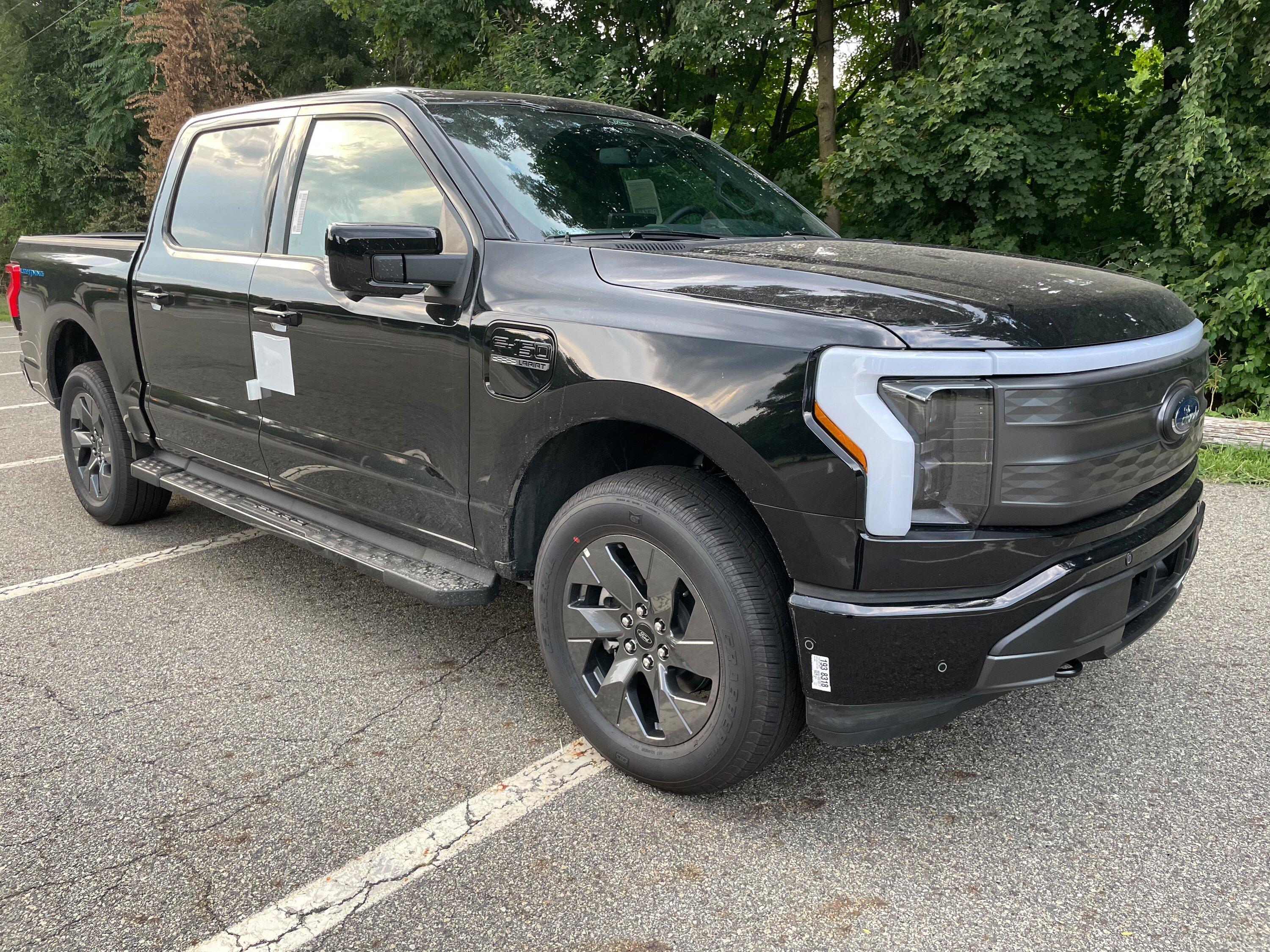 Ford F-150 Lightning 2022 F150 Lightning Lariat Extended Battery Black/Black For Sale NJ $120k OBO IMG_9505