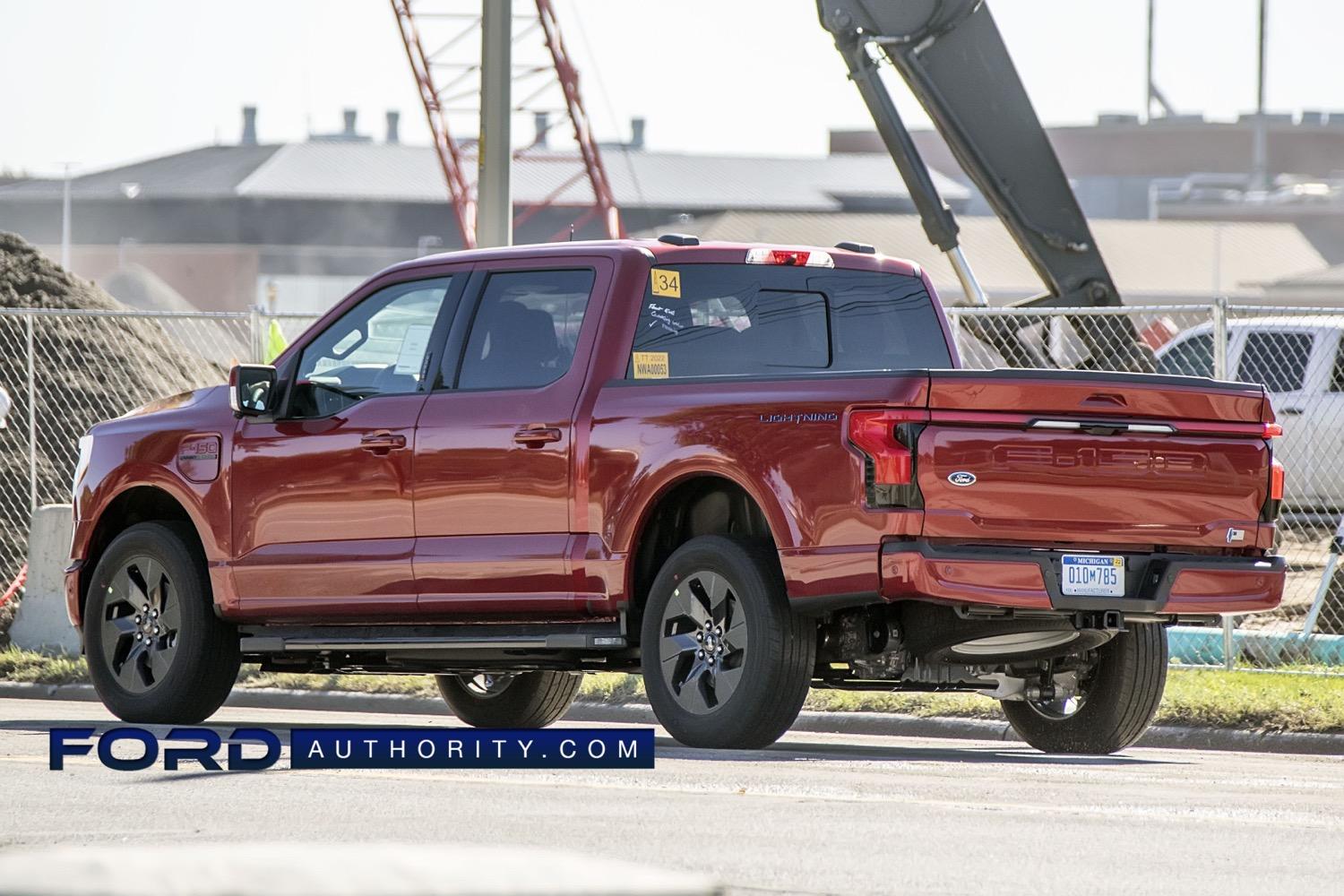 Ford F-150 Lightning RAPID RED F-150 Lightning Photos & Club Lariat-Real-World-Photos-October-2021-Exterior-010