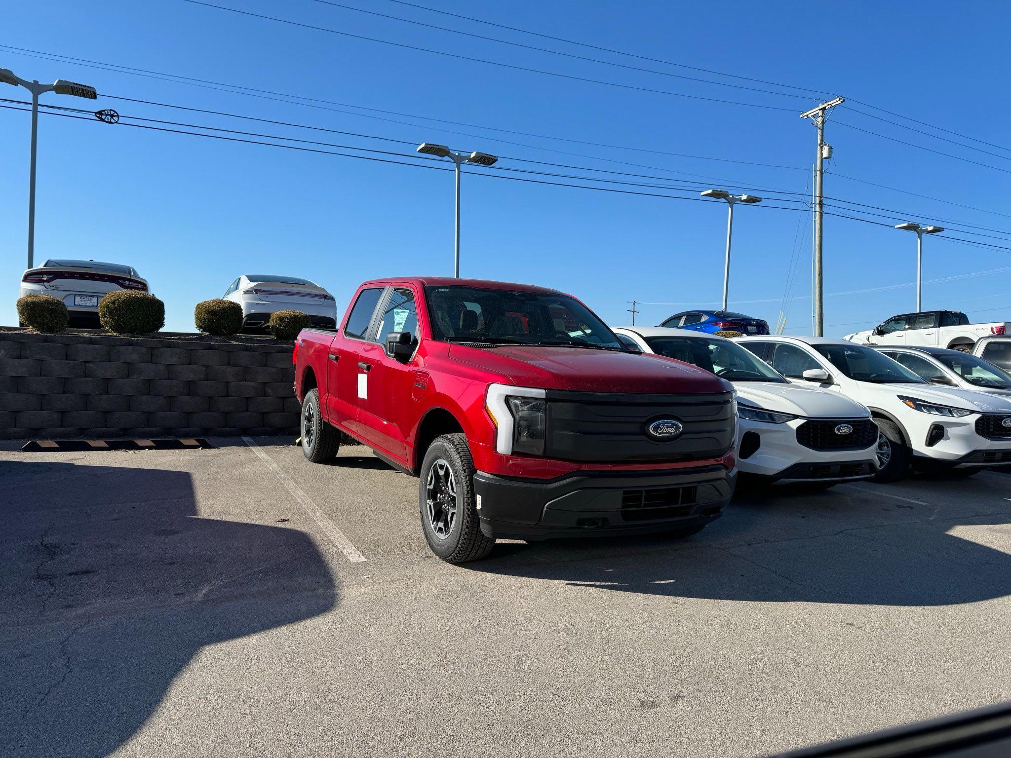 Ford F-150 Lightning ✅ 11/06/2023 Lightning Build Week Group (MY2023) lightning Gates