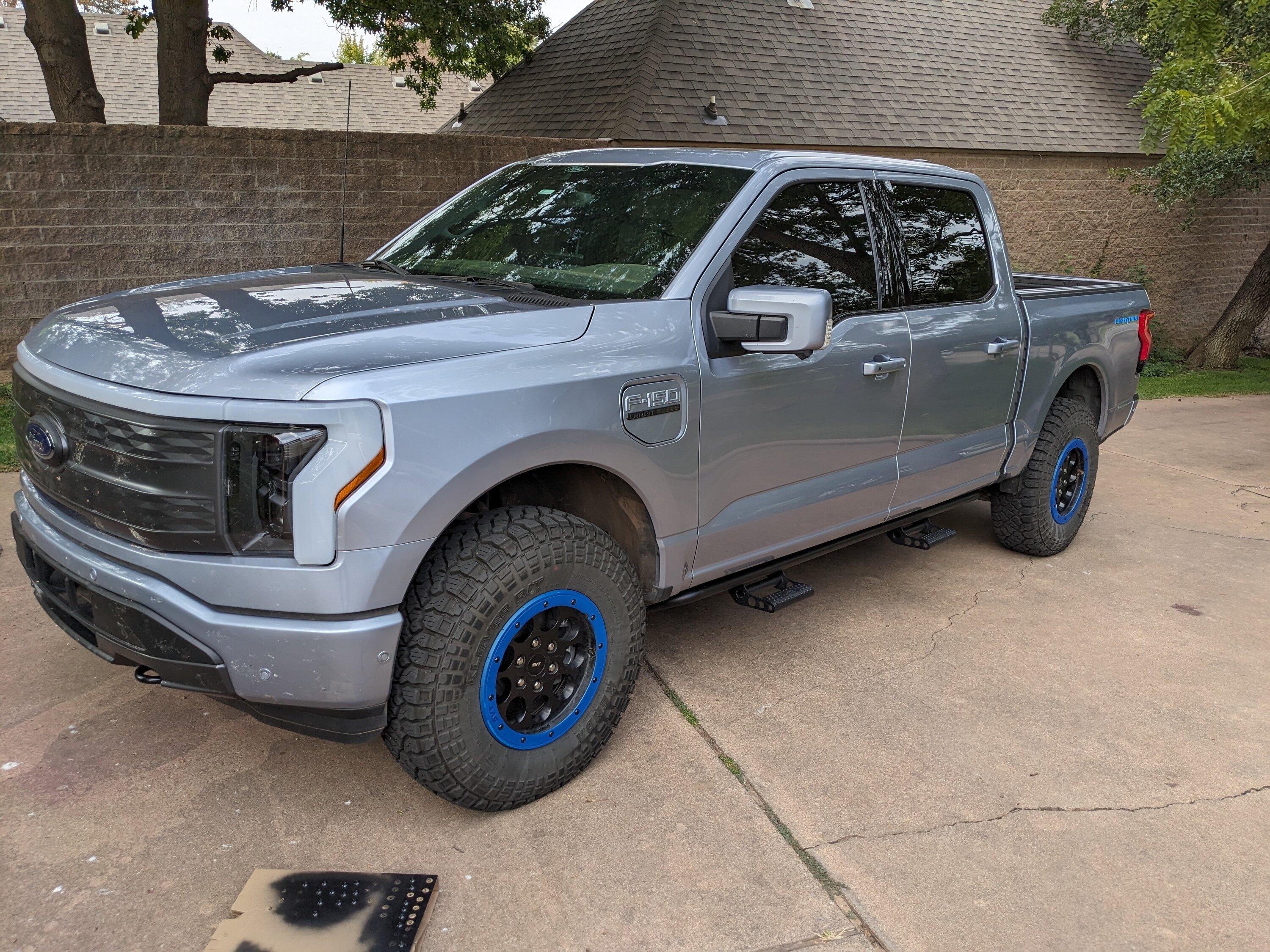 Ford F-150 Lightning ICED BLUE SILVER F-150 Lightning Photos & Club Lightning - plasti rings