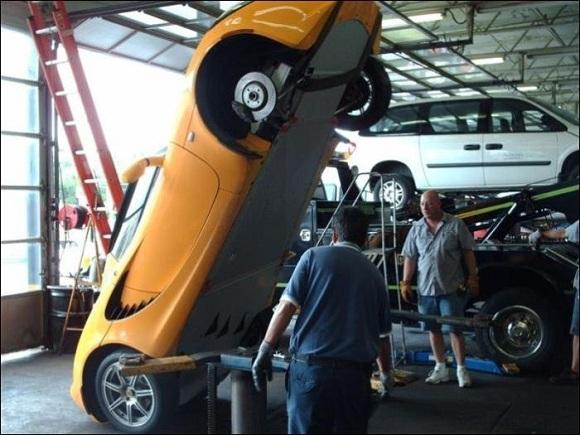 Ford F-150 Lightning Lightning Reservation Holders Beware... -lotus-elise-falls-off-mechanic-shop-lift-fail-