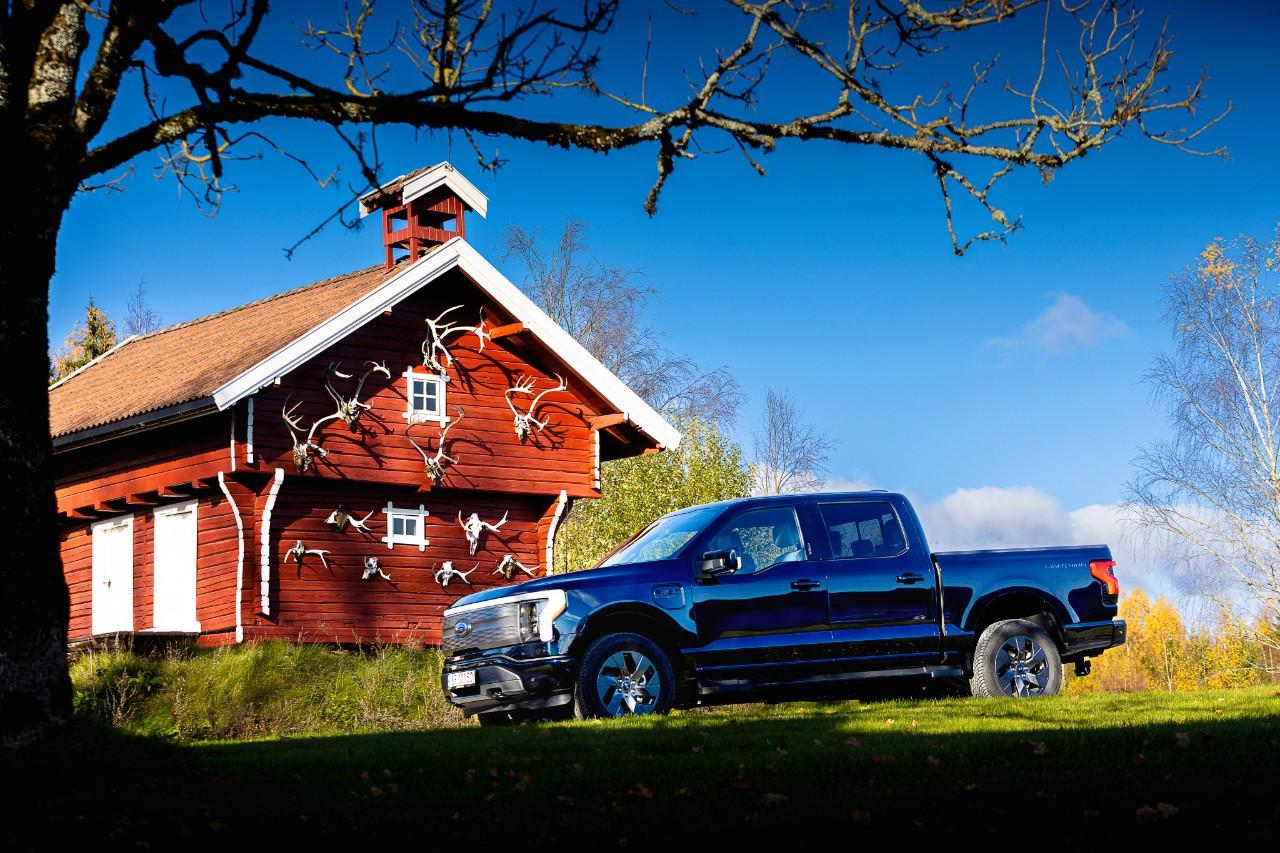 Ford F-150 Lightning European deliveries begin for F-150 Lightning Norway Customer 4