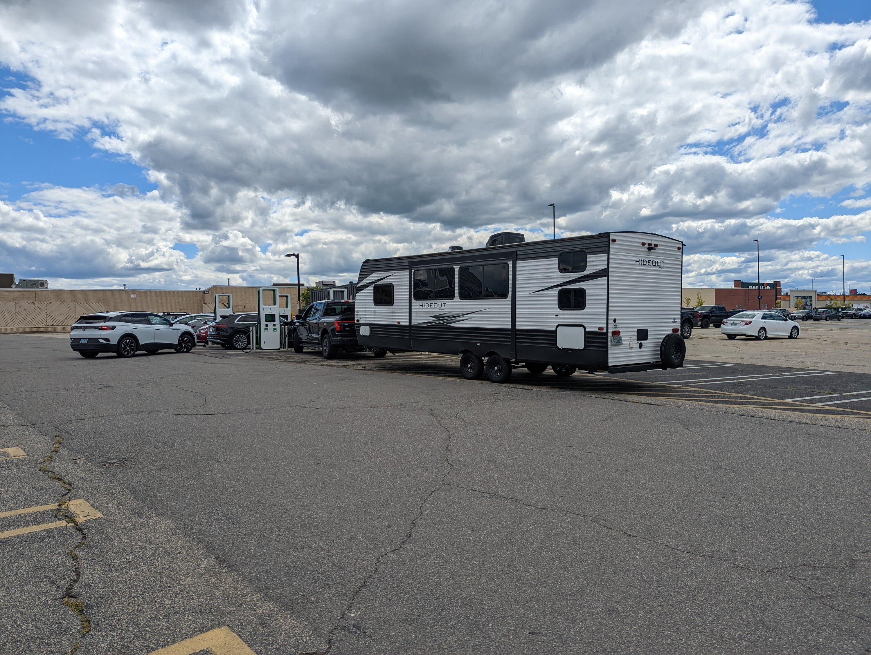 Ford F-150 Lightning My first test towing a 31' camper with Extended Range Lightning Lariat PXL_20220813_172214495