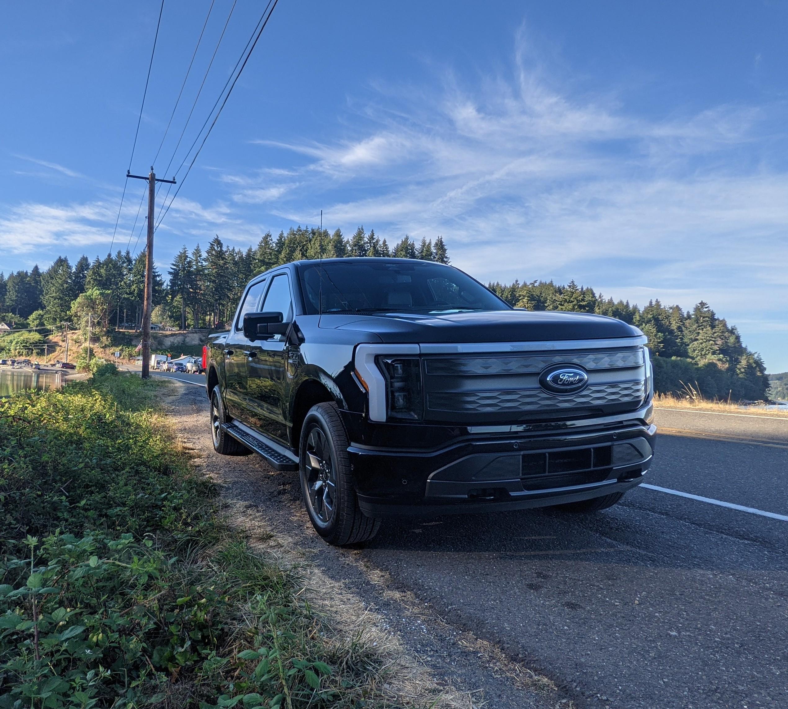 Ford F-150 Lightning FOR SALE: F-150 Lightning Lariat Extended Range Black/Black Seattle, WA PXL_20220822_013125623~2