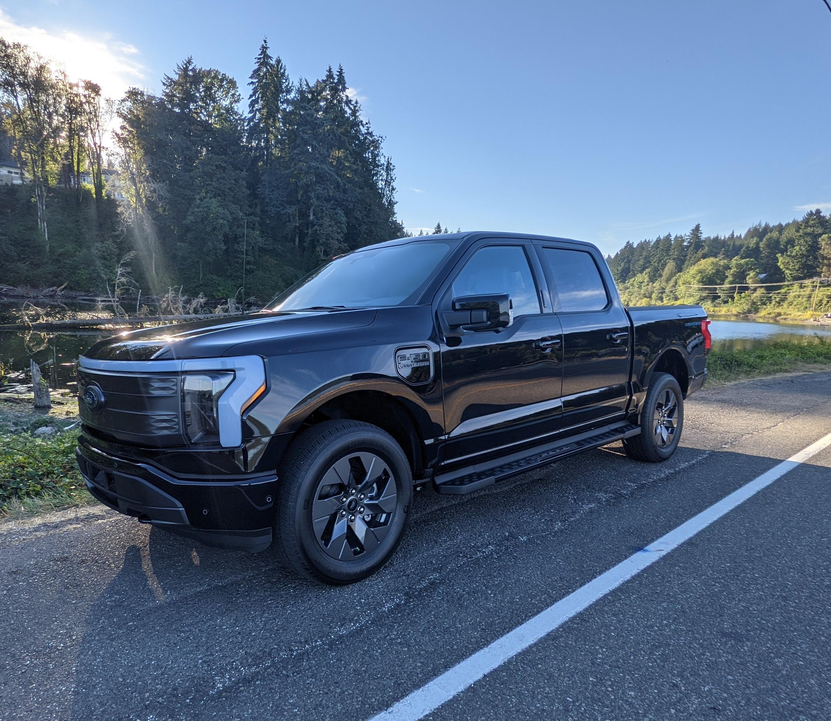 Ford F-150 Lightning FOR SALE: F-150 Lightning Lariat Extended Range Black/Black Seattle, WA PXL_20220822_013255588~2