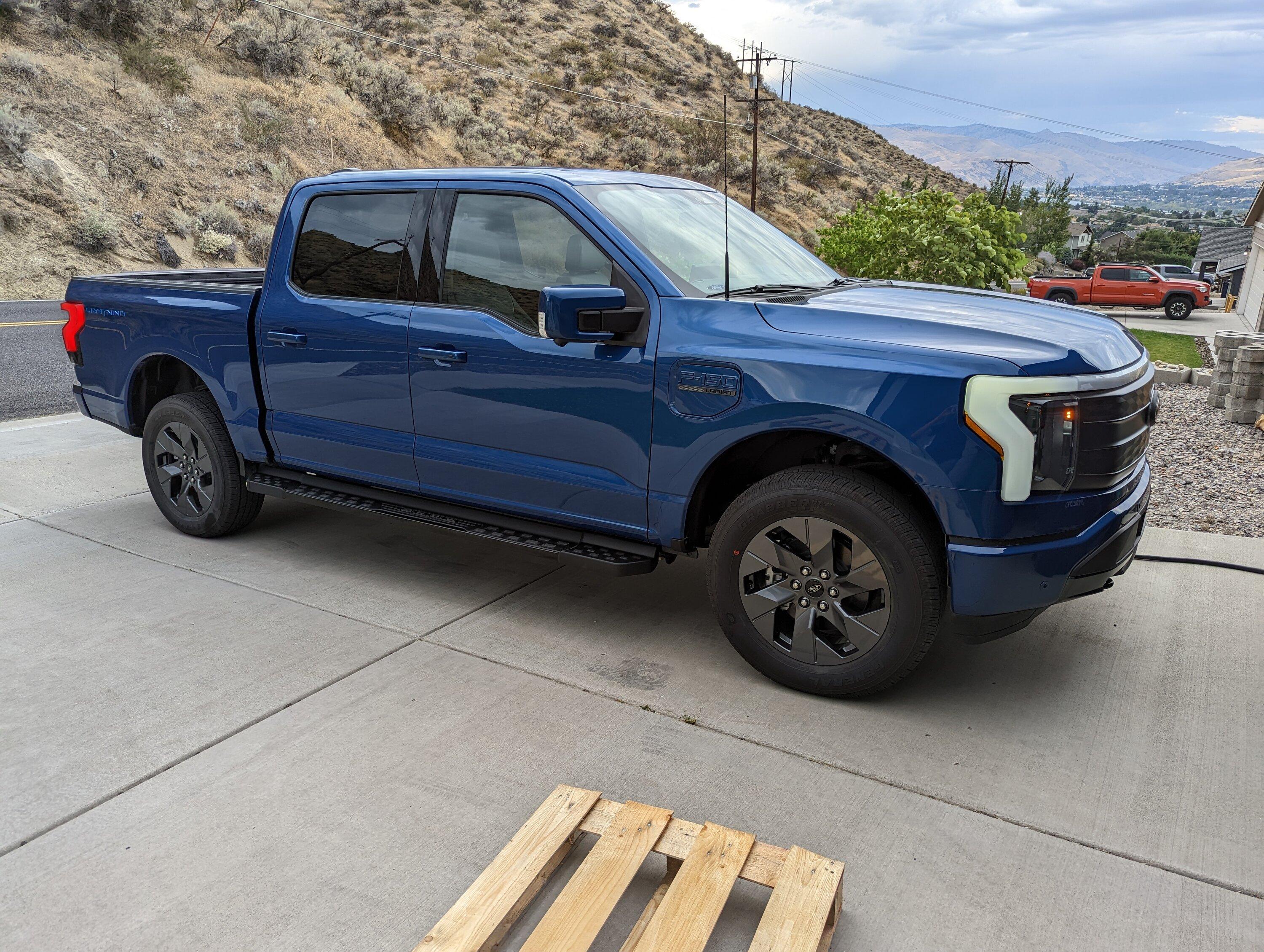 Ford F-150 Lightning NW deliveries PXL_20220824_012309381.MP