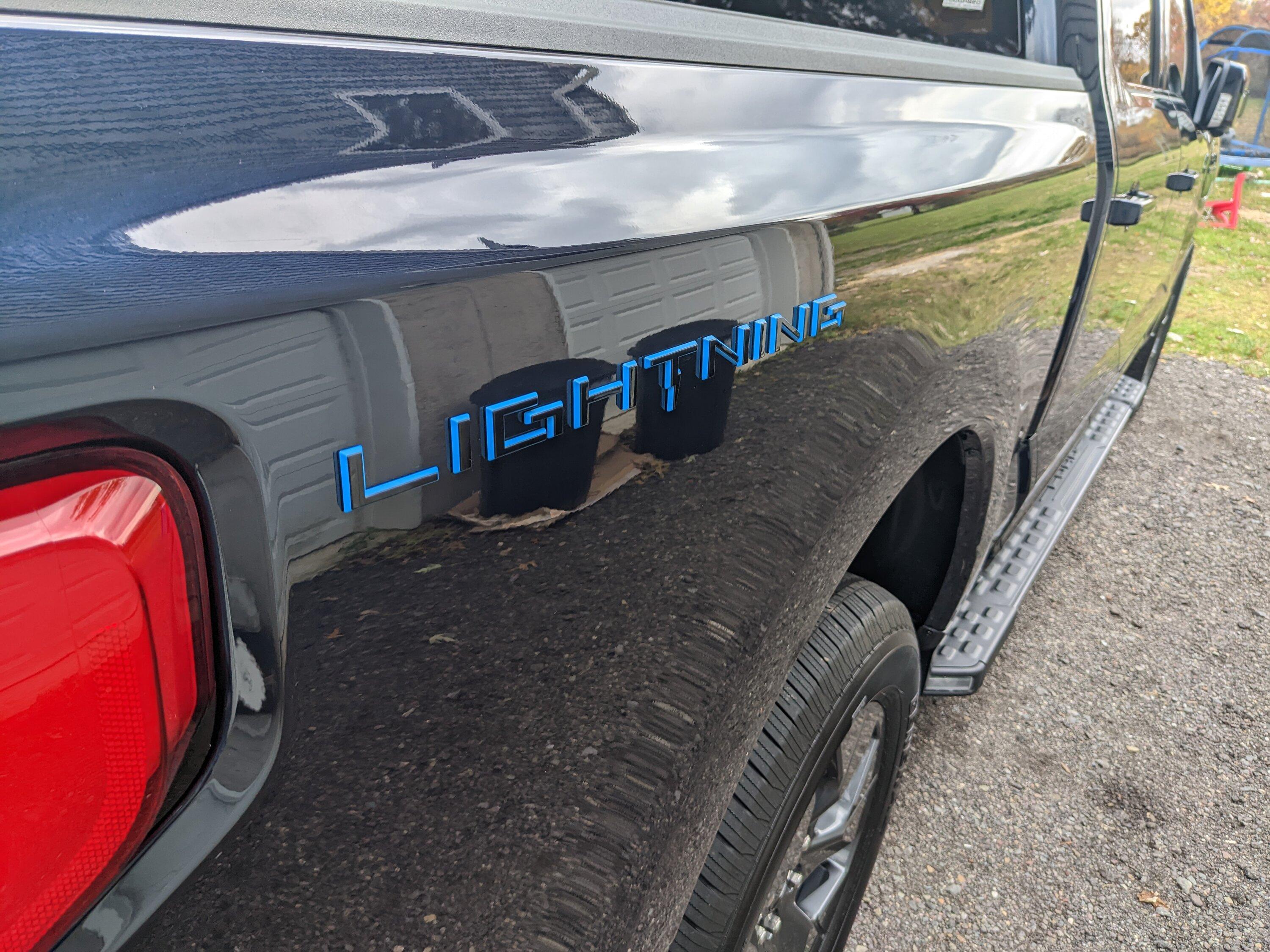 Ford F-150 Lightning ANTIMATTER BLUE F-150 Lightning Photos & Club PXL_20221017_175654193.MP