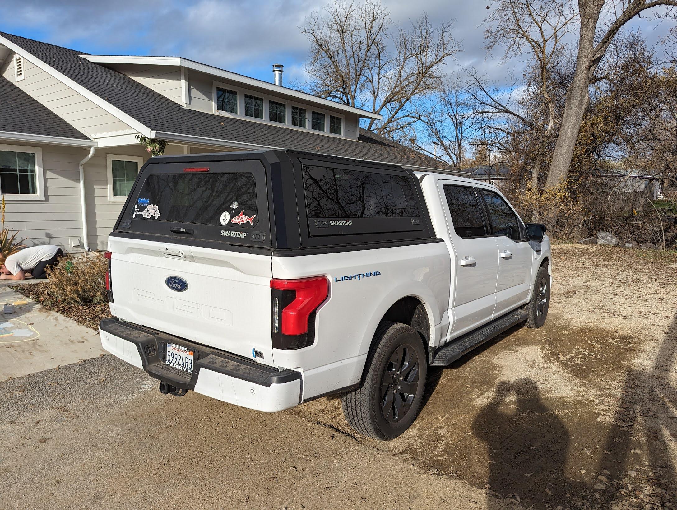 Ford F-150 Lightning Off Road Build - 2022 F150 Lightning XLT in White (w/ RSI Smart Cap) PXL_20231228_224516841