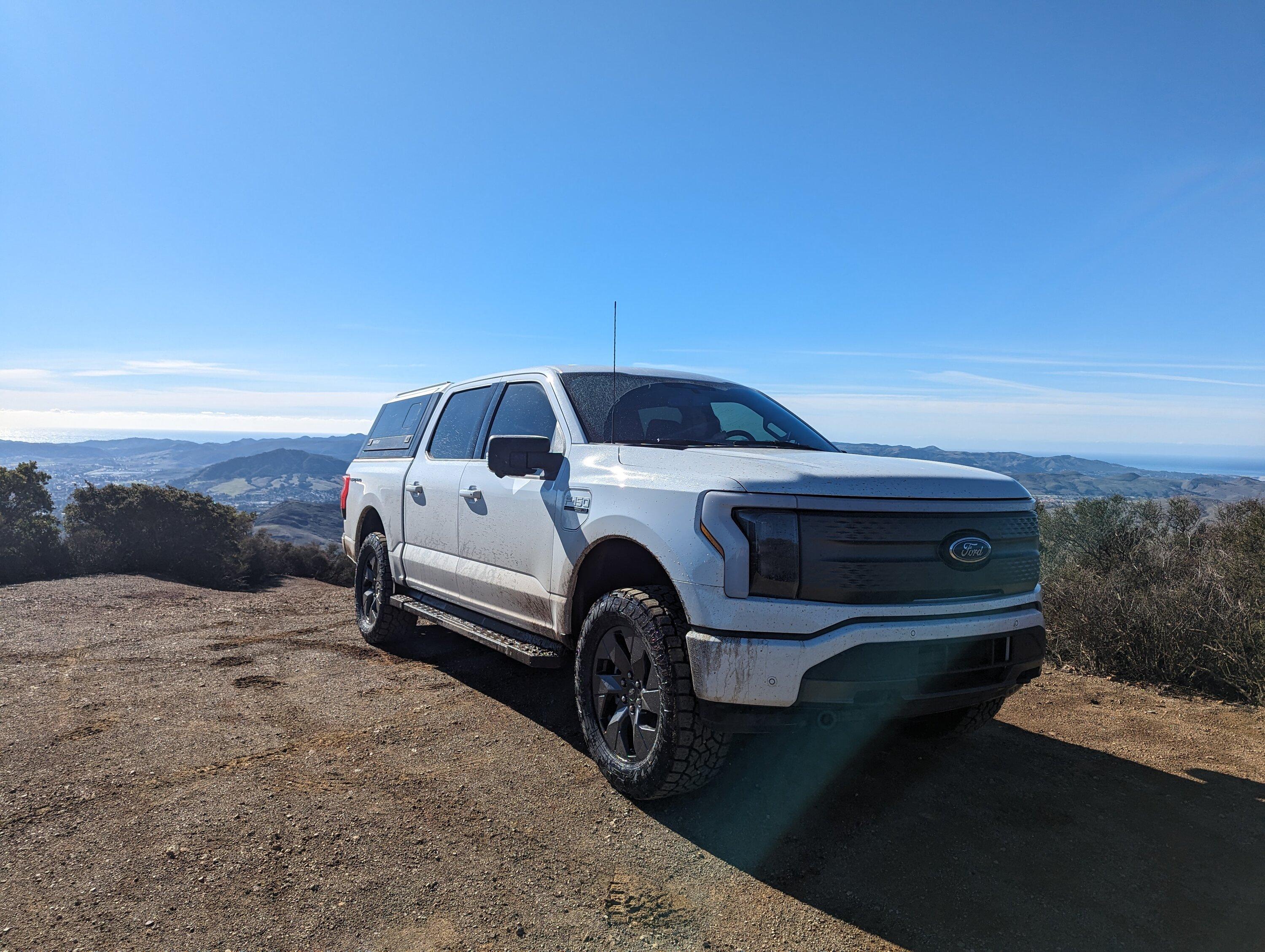 Ford F-150 Lightning Off Road Build - 2022 F150 Lightning XLT in White (w/ RSI Smart Cap) PXL_20240107_202153274