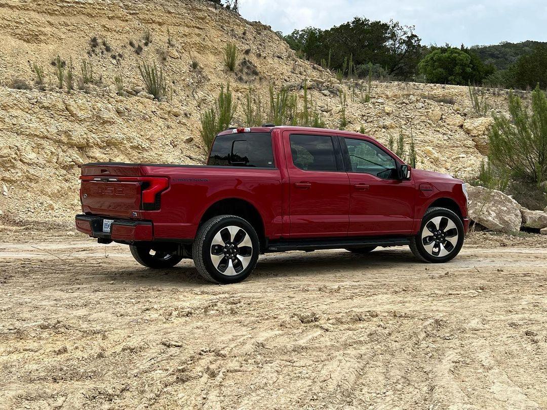 Ford F-150 Lightning RAPID RED F-150 Lightning Photos & Club Rapid Red F150 Lightning Platinum 3