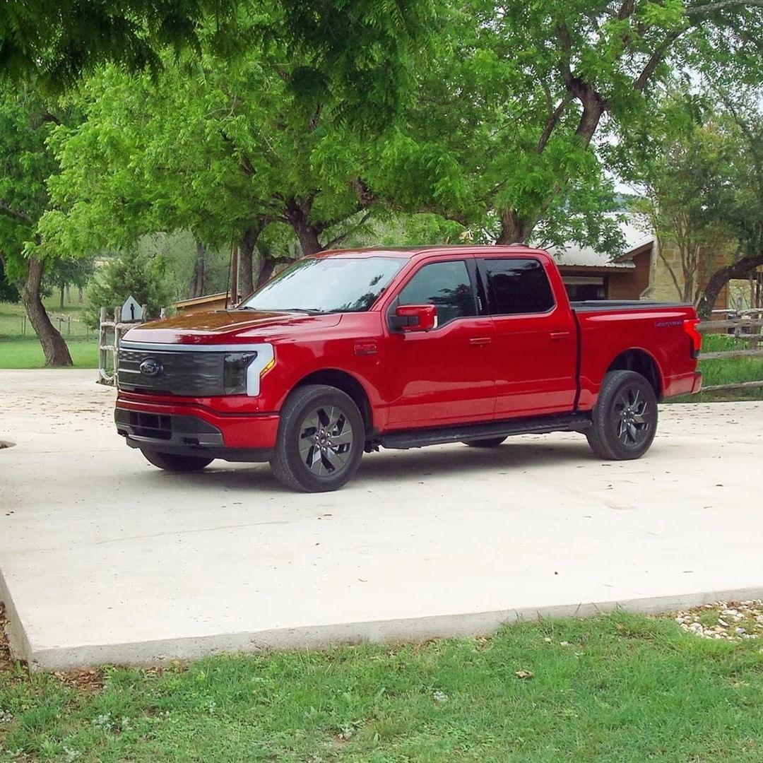 Ford F-150 Lightning RAPID RED F-150 Lightning Photos & Club Rapid Red Ford Lightning F150 Pickup 3