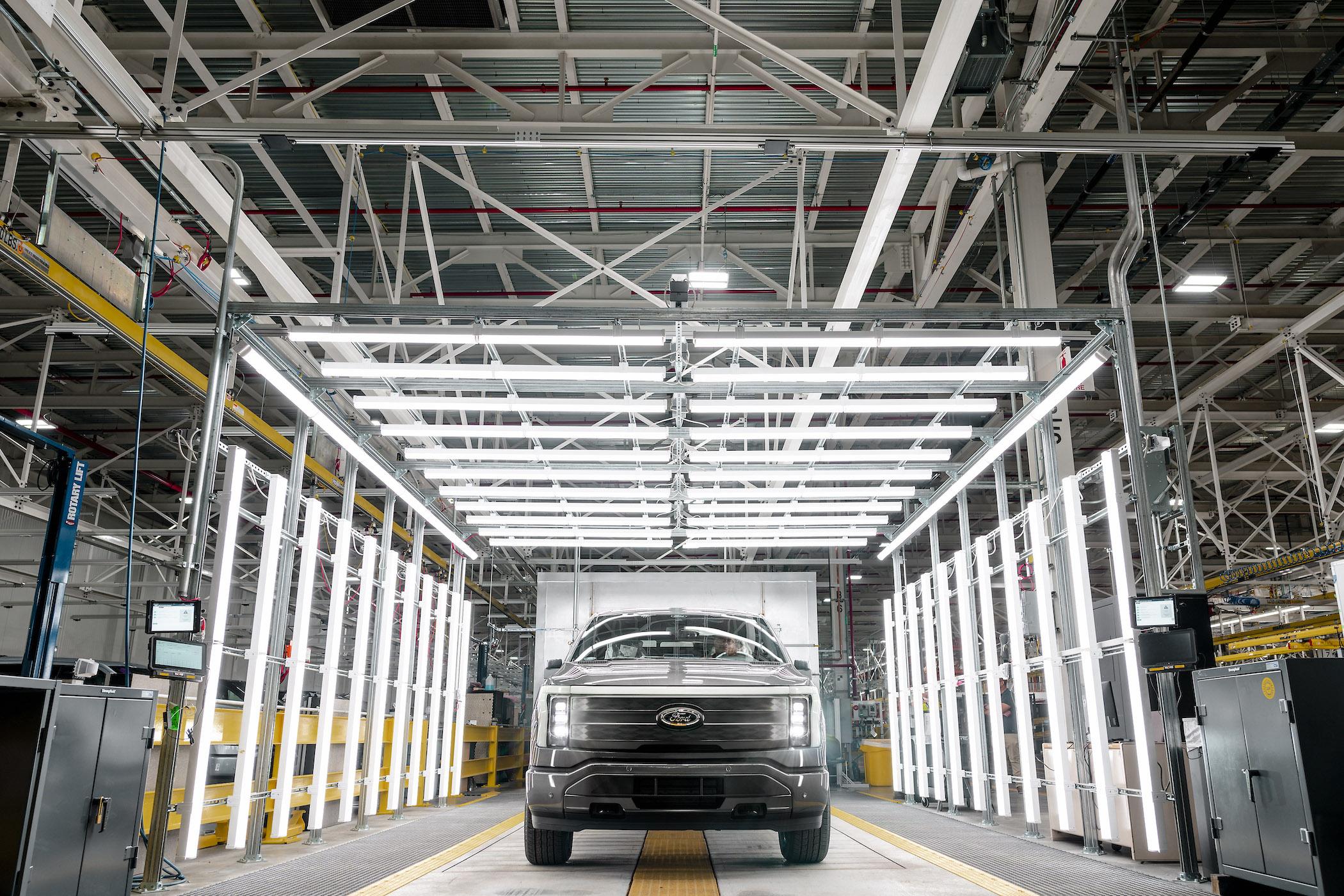 Ford F-150 Lightning 👷🏼‍♂️ Today Marks the Production Start For F-150 Lightning Trucks! -- Photos & Videos Rouge Electric Vehicle Center_00