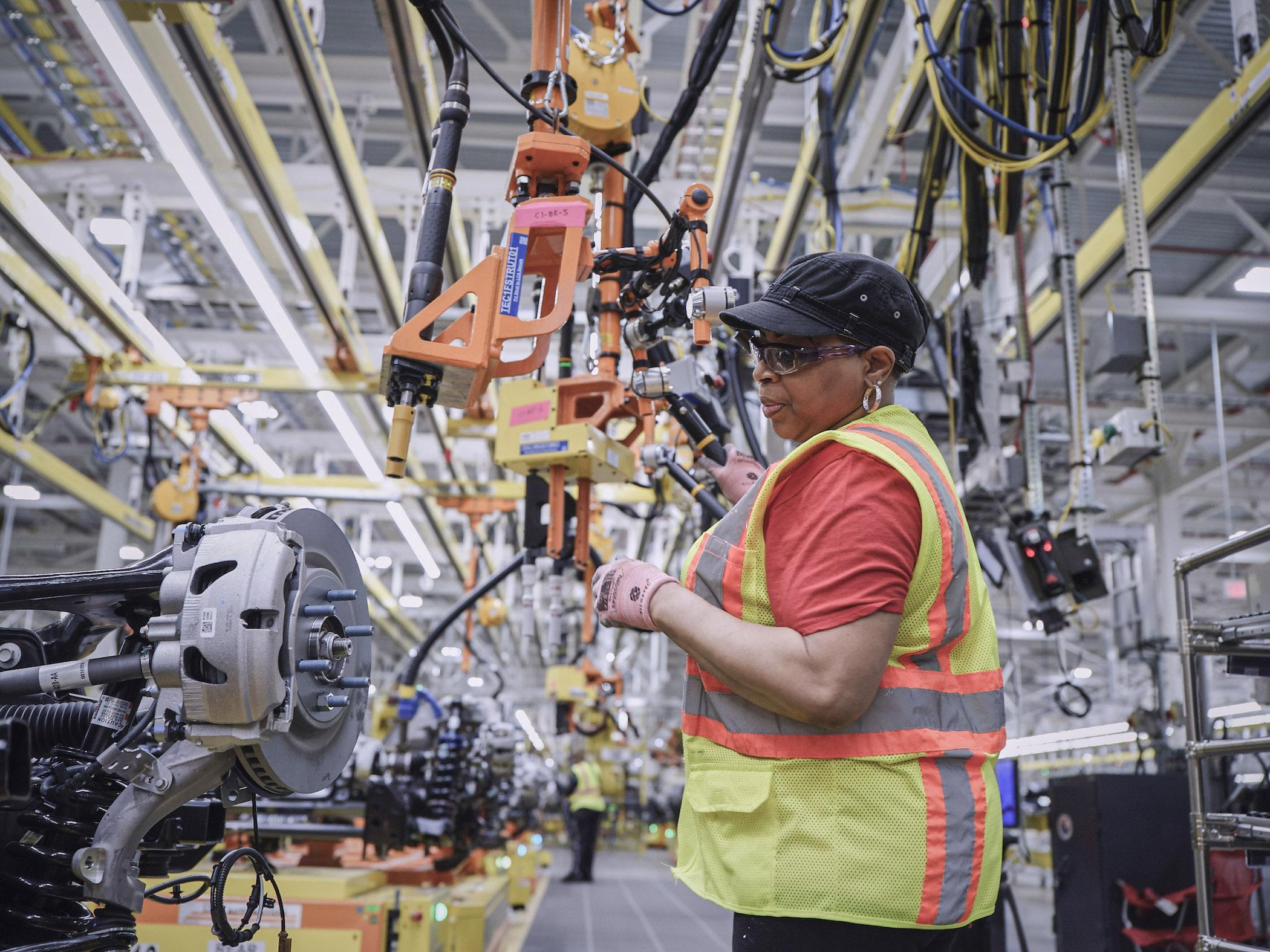 Ford F-150 Lightning 👷🏼‍♂️ Today Marks the Production Start For F-150 Lightning Trucks! -- Photos & Videos Rouge Electric Vehicle Center_01_ Deborah Attles