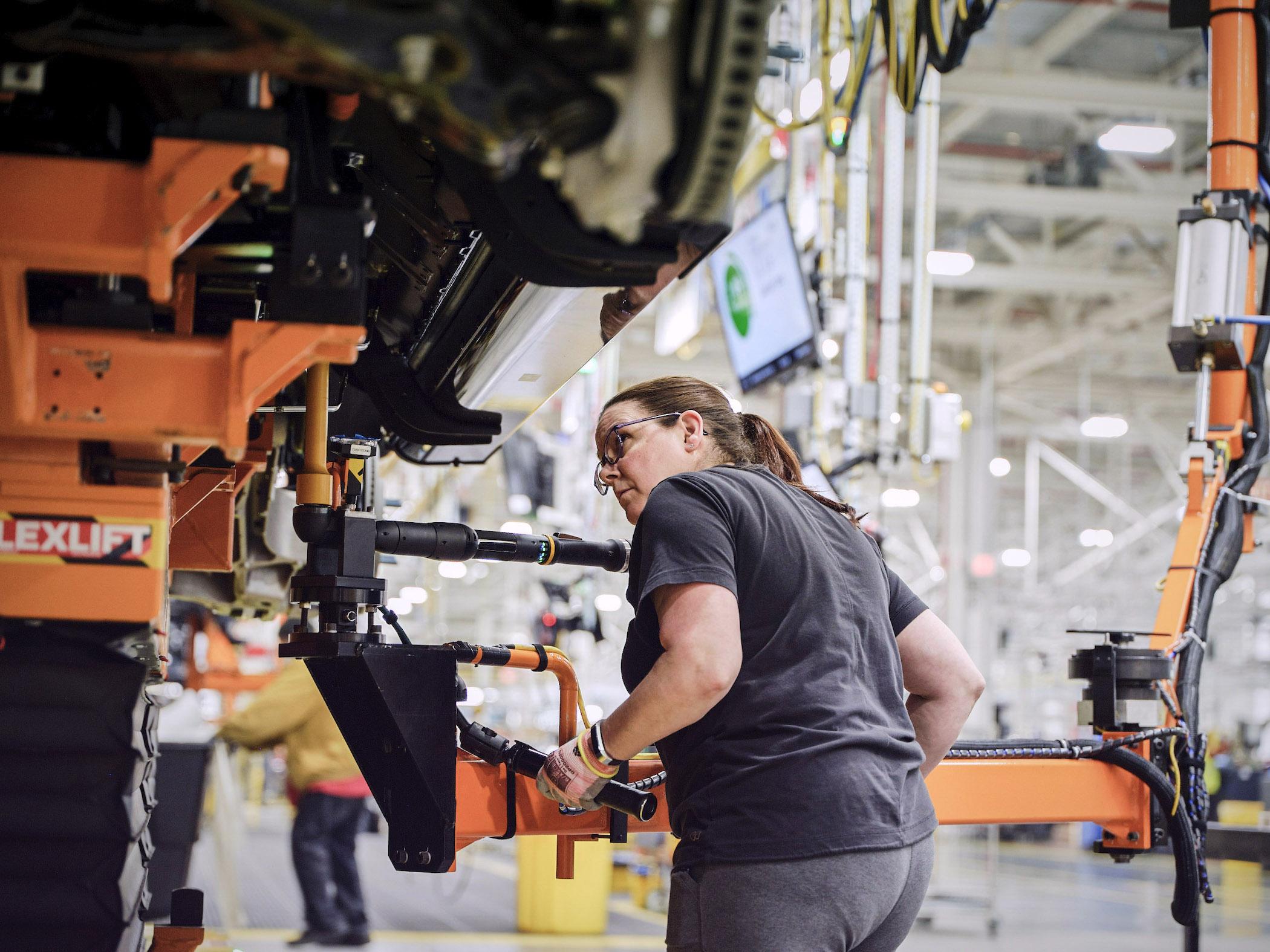 Ford F-150 Lightning 👷🏼‍♂️ Today Marks the Production Start For F-150 Lightning Trucks! -- Photos & Videos Rouge Electric Vehicle Center_08_ Jacqueline Lanz