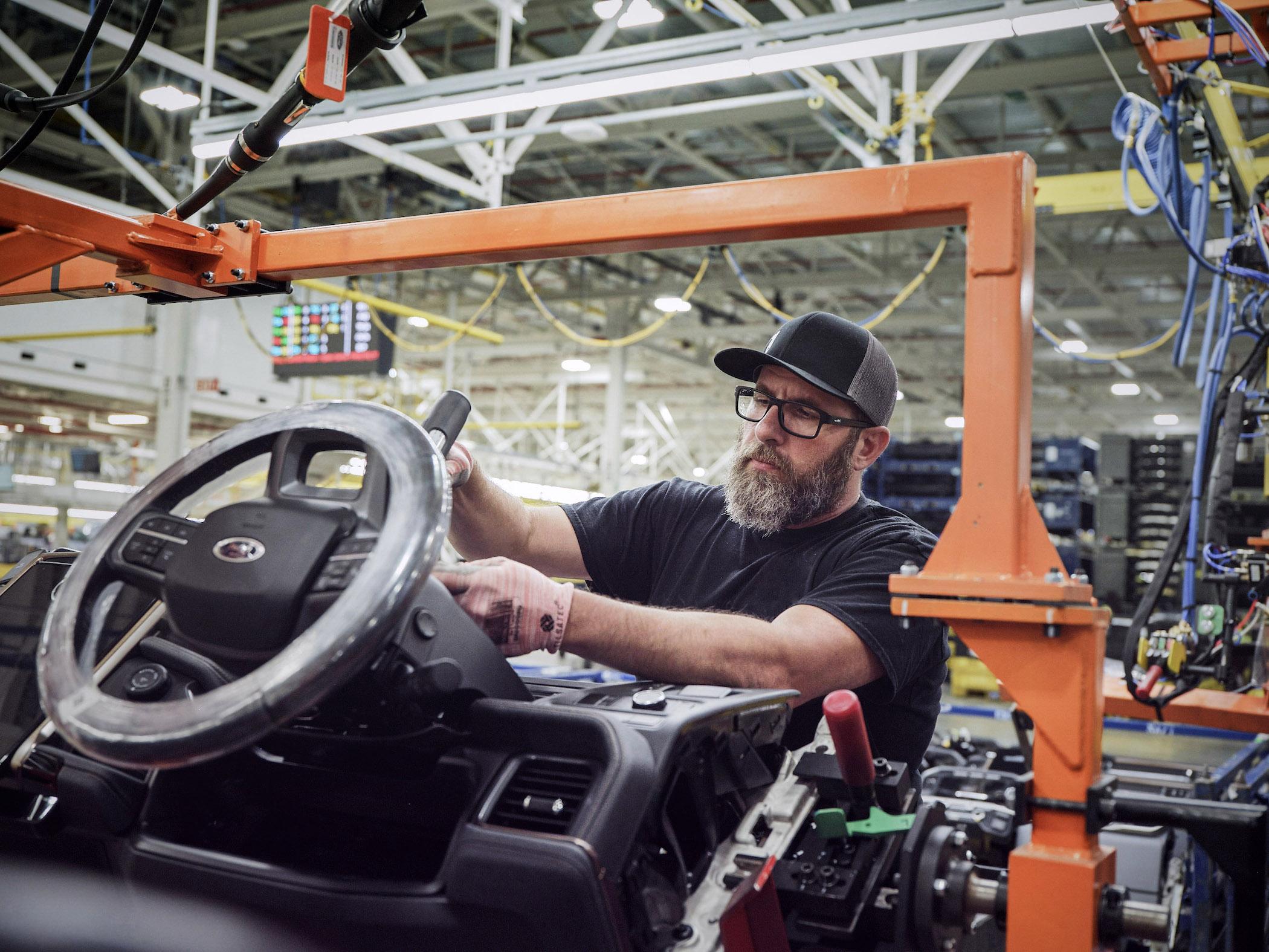 Ford F-150 Lightning 👷🏼‍♂️ Today Marks the Production Start For F-150 Lightning Trucks! -- Photos & Videos Rouge Electric Vehicle Center_13_ Wade Raddatz