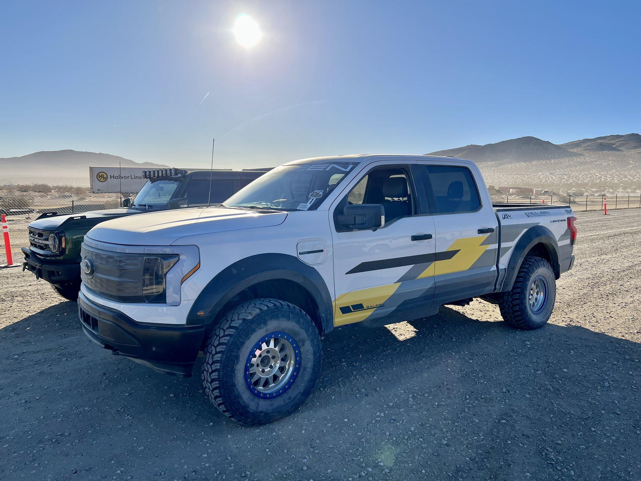 Ford F-150 Lightning Saleen F150 Lightning first look w/ Raptor front suspension & fenders + custom rear suspension and offroad tires Saleen F150 Lightnin