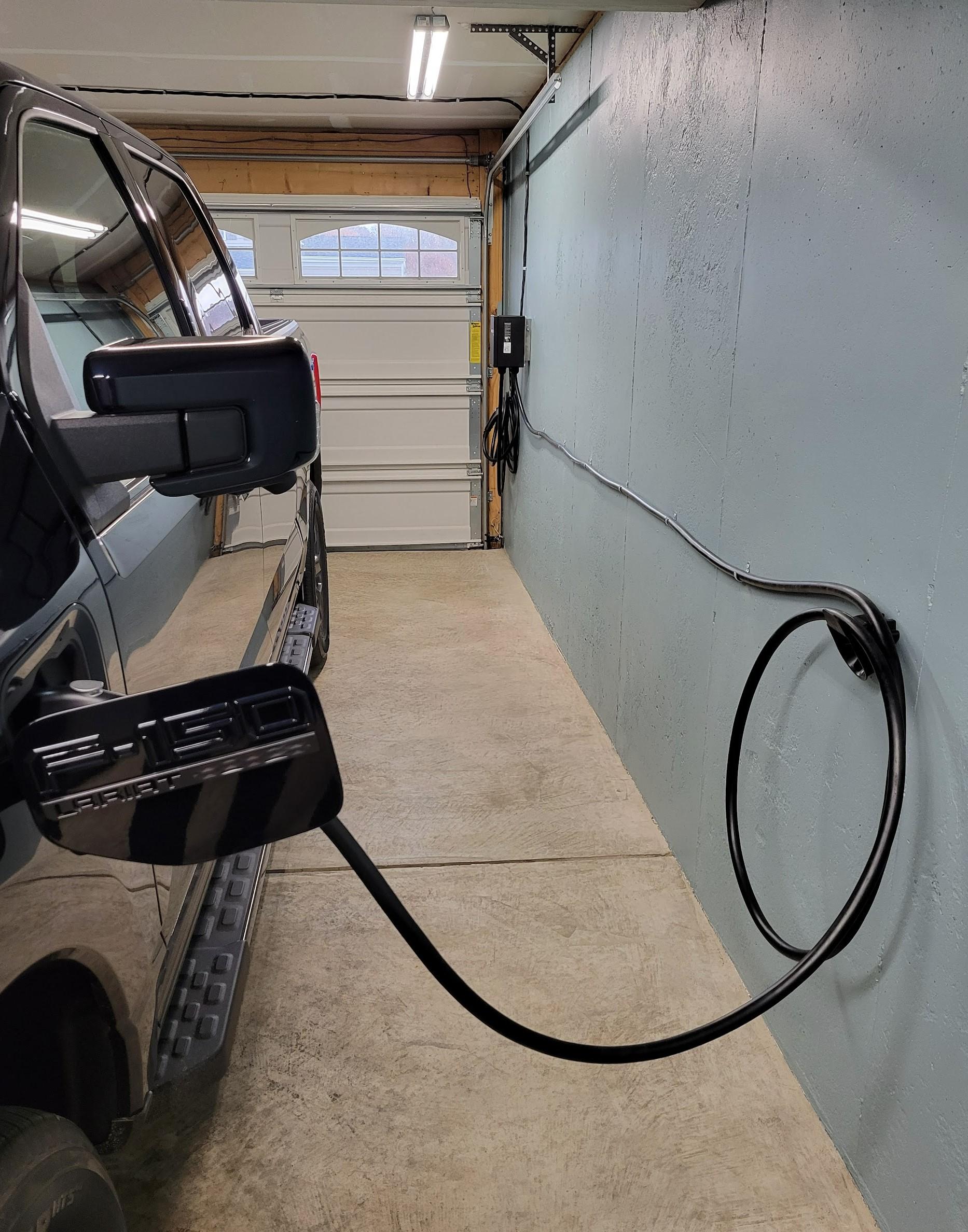 Ford F-150 Lightning 🙋‍♂️ What Did You Do To Your Lightning Today? Screenshot 2022-11-04 203442