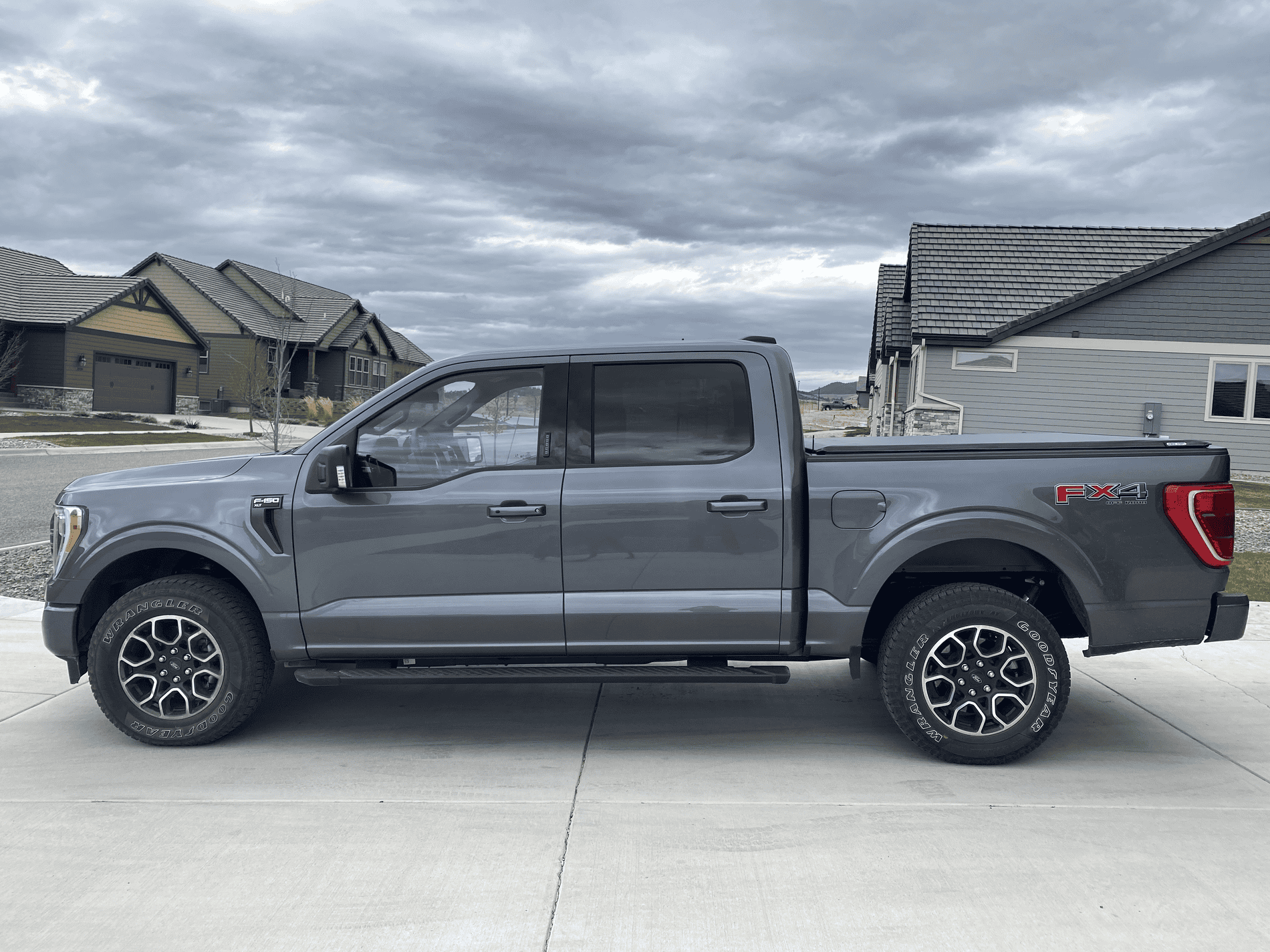Ford F-150 Lightning Fas-Top Installed Yesterday tempImage3IrC0f