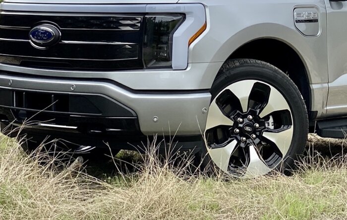 2023 Lightning with 20" wheels now only shipping with All-Terrain tires (at no cost)