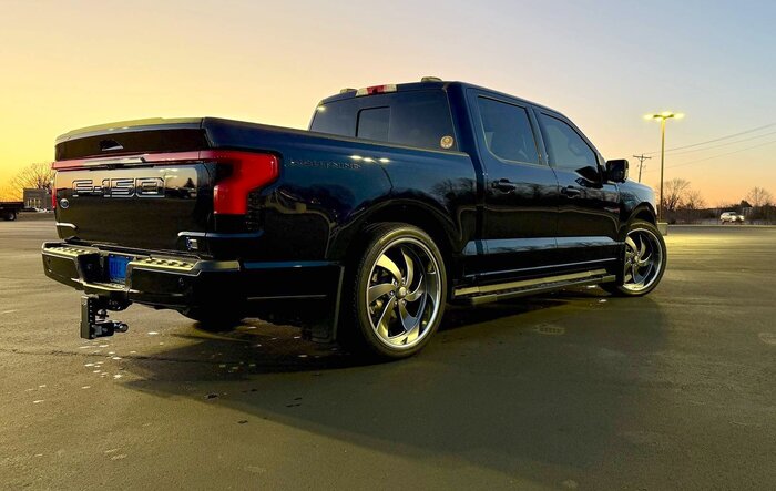Lowered on 24’s